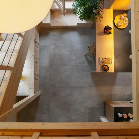 Enjoy Apartment *